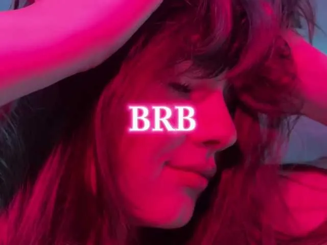 -FoxAlisa- model from BongaCams