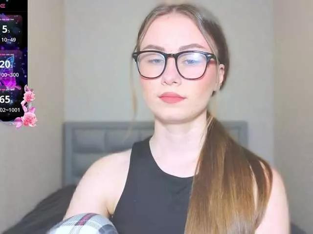 AminaLuxuryyy on BongaCams 