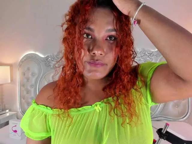 anailyn on BongaCams 