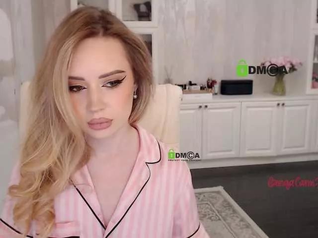 AnnaDaisy1 on BongaCams 