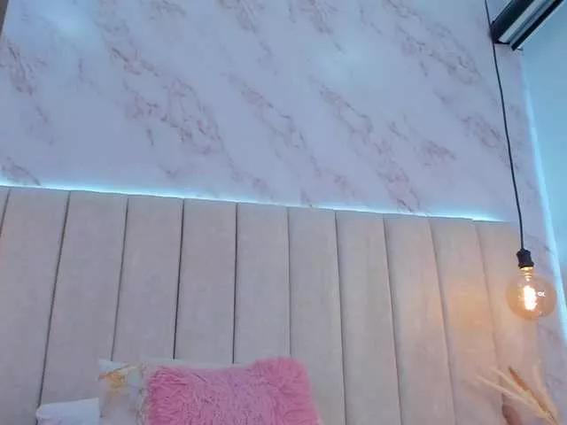 Annyy-Rosse on BongaCams 
