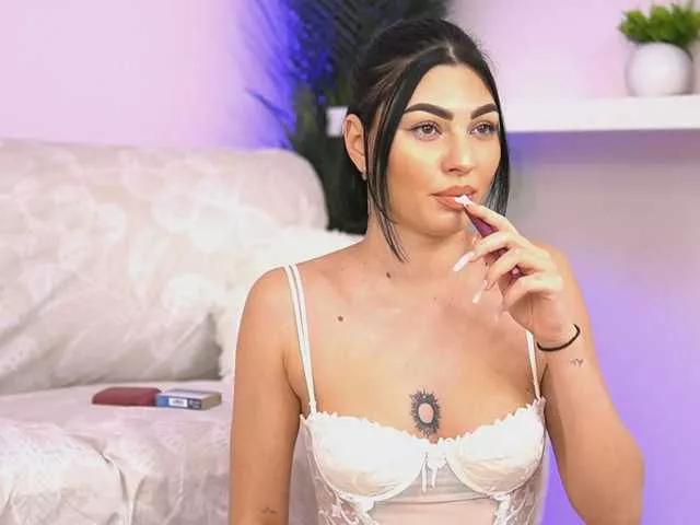 AvaLowin on BongaCams 