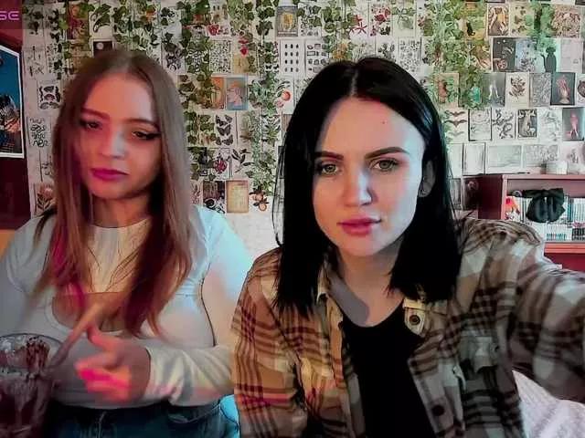 chillkiraplusmila on BongaCams 