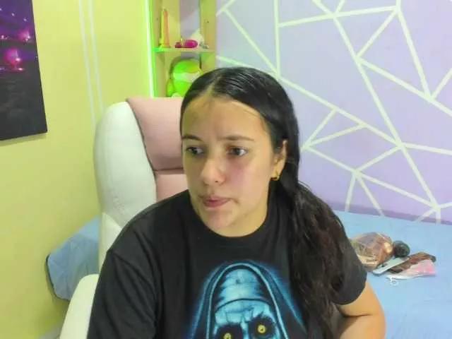Cloe-10 on BongaCams 