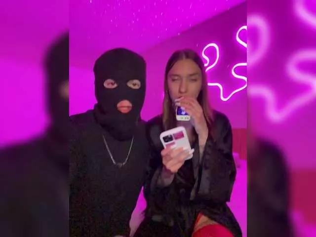 dvekrasotkii on BongaCams 