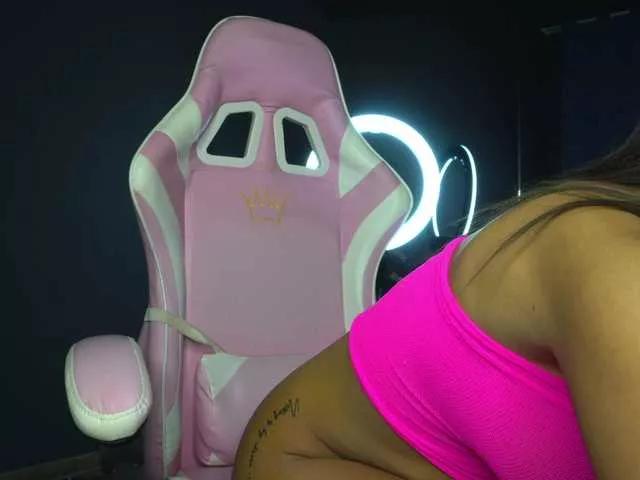 ellacandy on BongaCams 