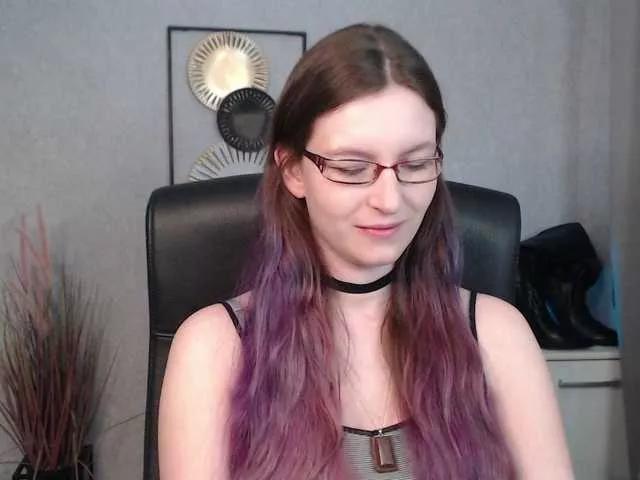 EmmaHeart on BongaCams 