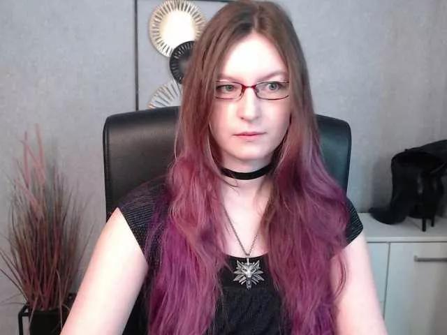 EmmaHeart on BongaCams 
