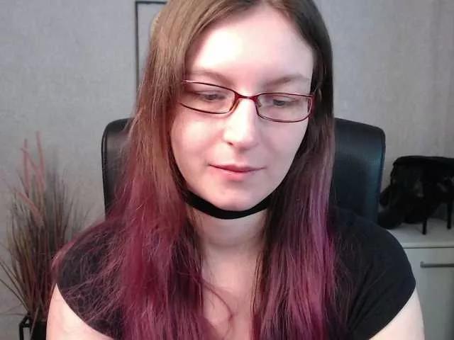 EmmaHeart on BongaCams 