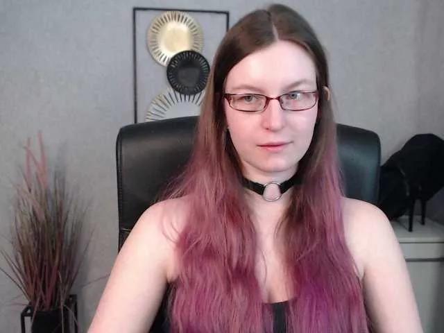 EmmaHeart on BongaCams 