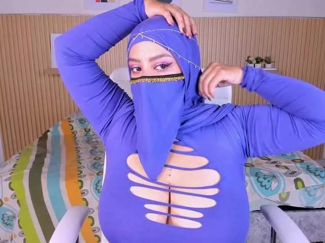 hana-falak on BongaCams 