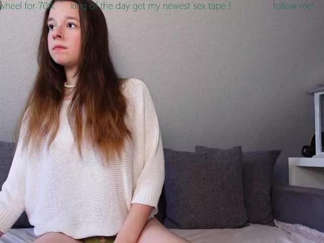 Izzy-Inked on BongaCams 
