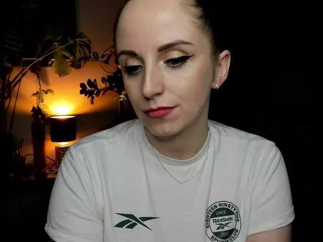 KissxLeila on BongaCams 