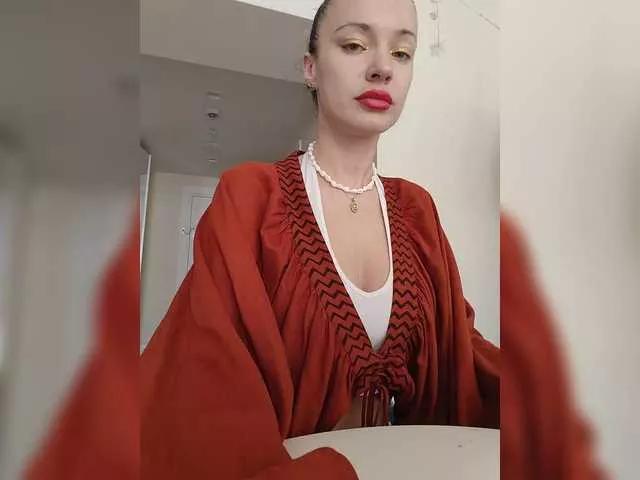 Lola3000 on BongaCams 