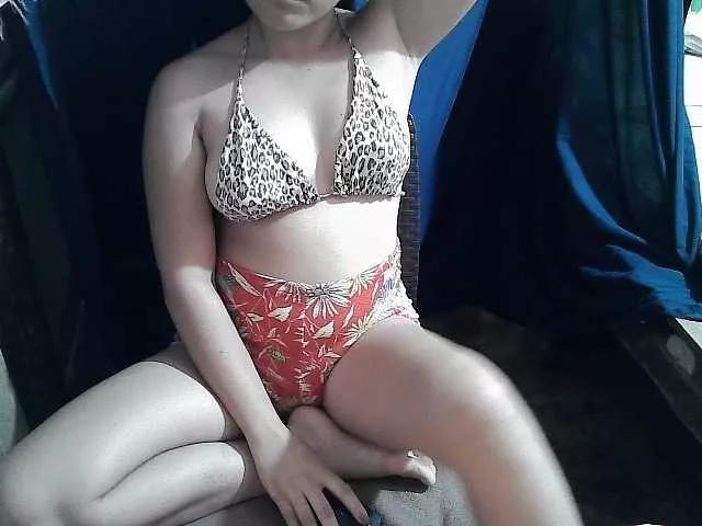 lovelypinay19 on BongaCams 