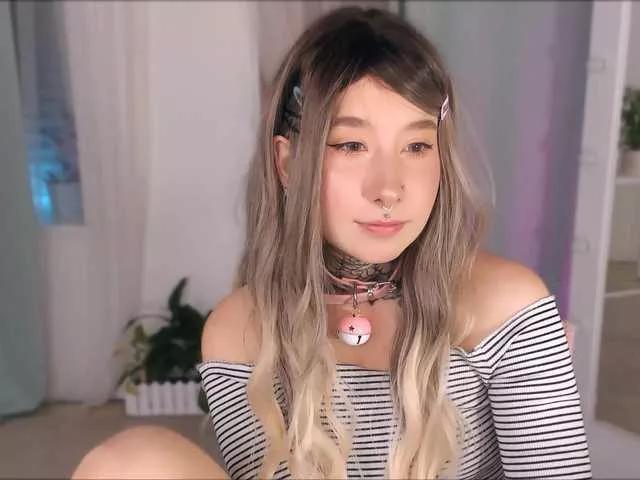 MaggyMiller on BongaCams 