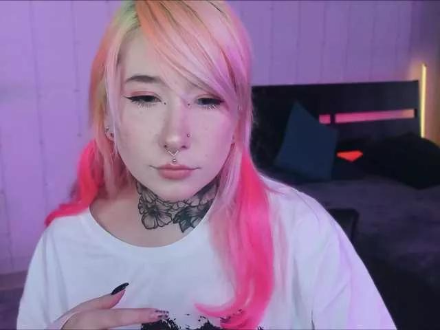 MaggyMiller on BongaCams 