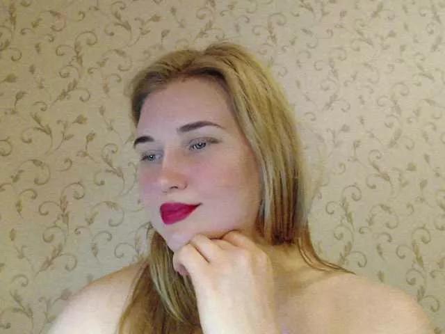 MissLilyAbrams on BongaCams 