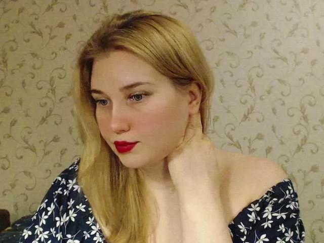 MissLilyAbrams on BongaCams 