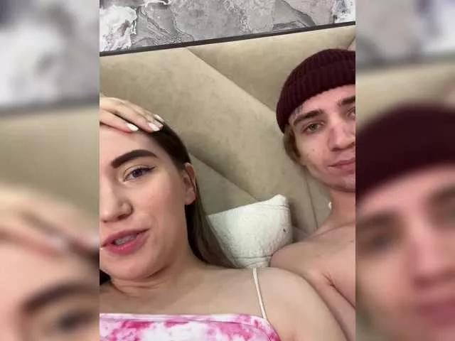 pussyhouse2407 on BongaCams 