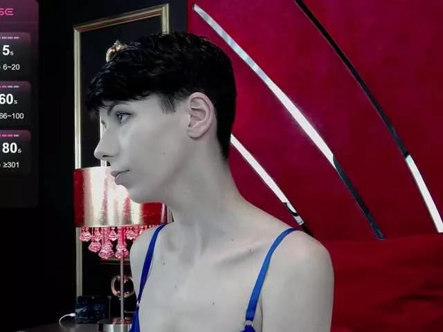 RoxxyRouge on BongaCams 
