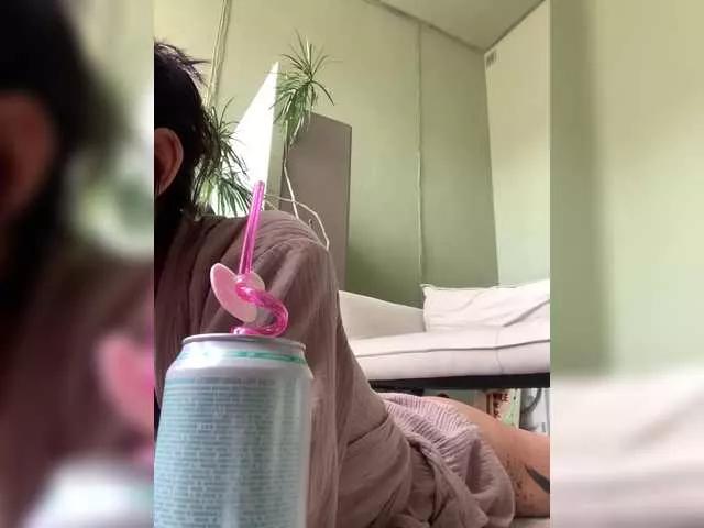 sluska1 on BongaCams 