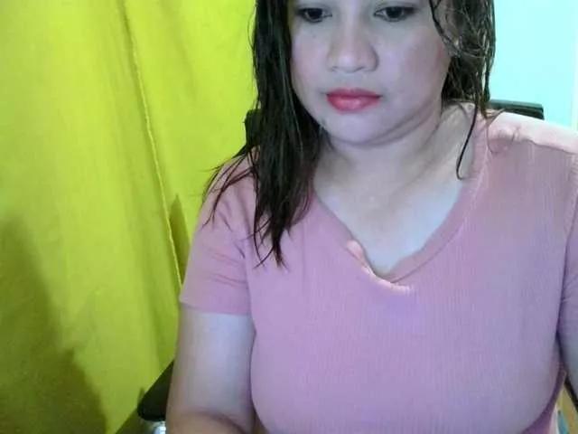 soffia-mae on BongaCams 