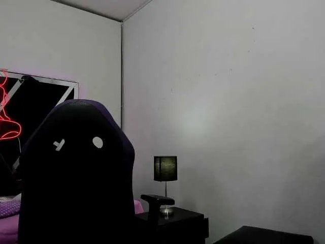 sophya-bella's avatar