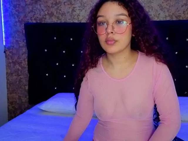Sweet-rosse on BongaCams 