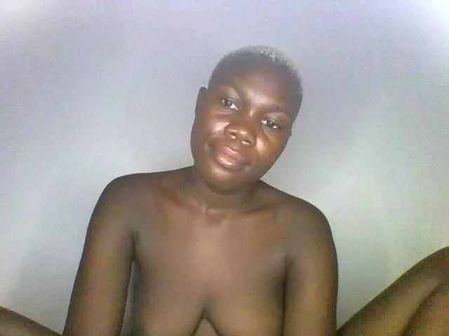Sweetchocolate on BongaCams 
