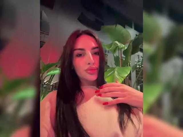 sweetkira25 on BongaCams 