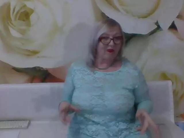 yakameliya on BongaCams 