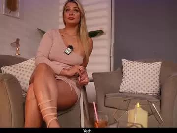 _69596_flor_thi_320_31 on Chaturbate 