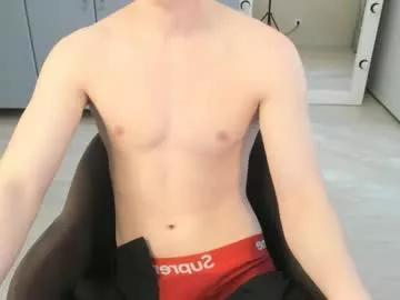 _max_london_ on Chaturbate 