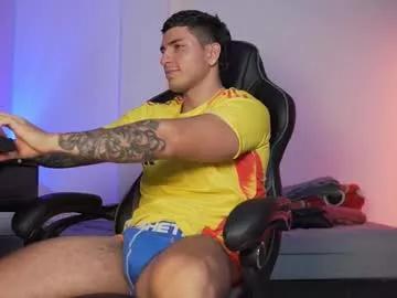 alan_muscle on Chaturbate 