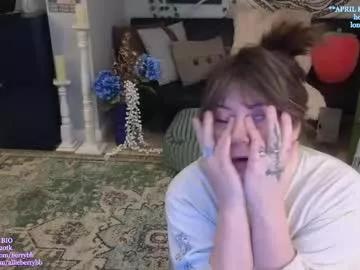 allieberrybb on Chaturbate 