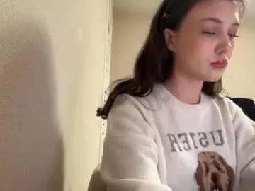 amelyay — Welcome to my room! Its my fourth day! GOAL: Tongue tease!  #bigboobs #bigass #feet #skinny #british [10 tokens remaining]