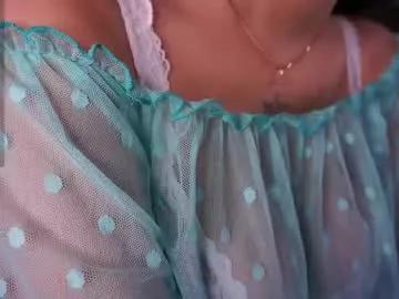 anuricbriny on Chaturbate 