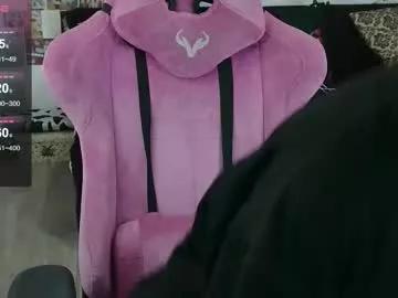 broodmommyy3 on Chaturbate 