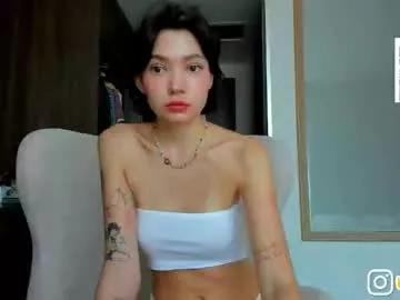 bzzzme on Chaturbate 