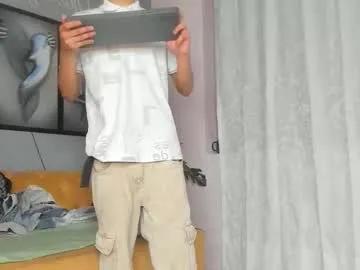 camillo_virgil — GOAL: Get Naked [40 tokens remaining] Welcome to my room! #twink #skinny #femboy #18 #bigass