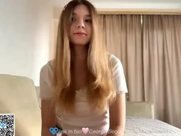 chloe_show — I'm Chloe ^^  | Goal: Underboobies Out  [112 tokens left] #new #shy #petite #teen #18