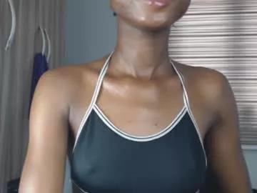 choco_petitqueen on Chaturbate 