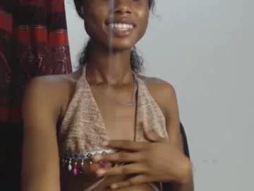 choco_petitqueen on Chaturbate 