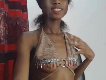 choco_petitqueen on Chaturbate 