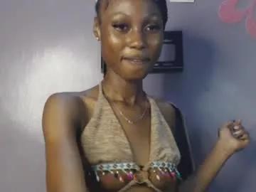 choco_petitqueen on Chaturbate 