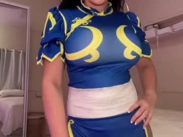 cuddlymoana on Chaturbate 