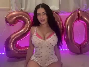 cuddlymoana on Chaturbate 