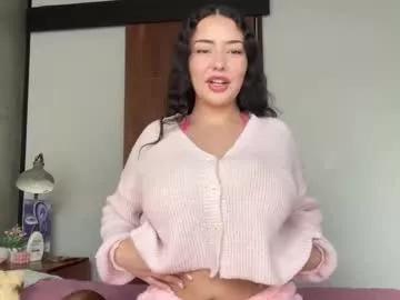 cuddlymoana on Chaturbate 