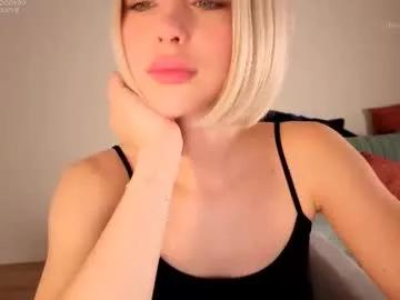 cutieeeeva — Goal: oil cameltoe [1001 left]  #18 #teen #new #shy #natural